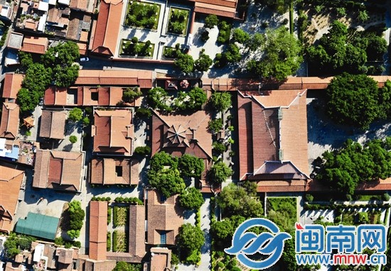 開元寺大雄寶殿俯拍