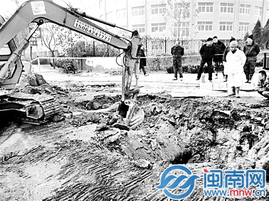 青島輸油管道爆炸案遇難人數增至55人1