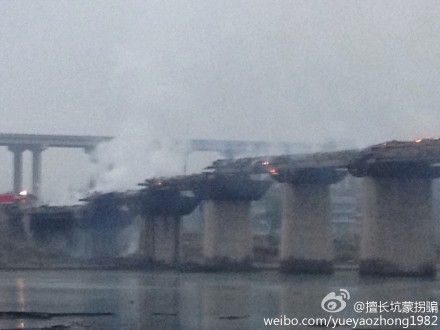 重慶濯水古鎮風雨廊橋火災現場1