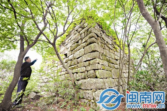 煙火臺(tái)長(zhǎng)寬均約10米