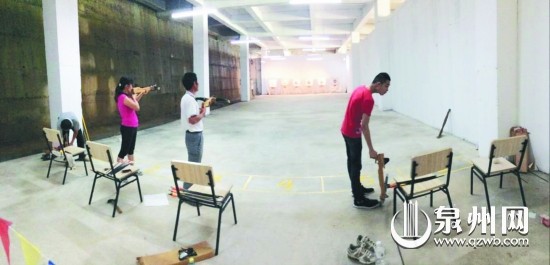 村民在射弩基地訓練